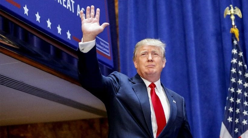 Σε νέο παραλήρημα μίσους προς ΜΜΕ και πολιτικούς αντιπάλους επιδόθηκε ο Ν. Τραμπ την 200ή ημέρα της θητείας του